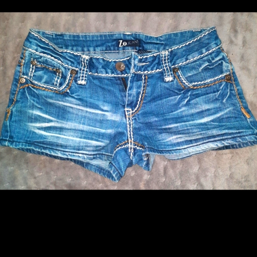 Women's denim shirts. Size 7